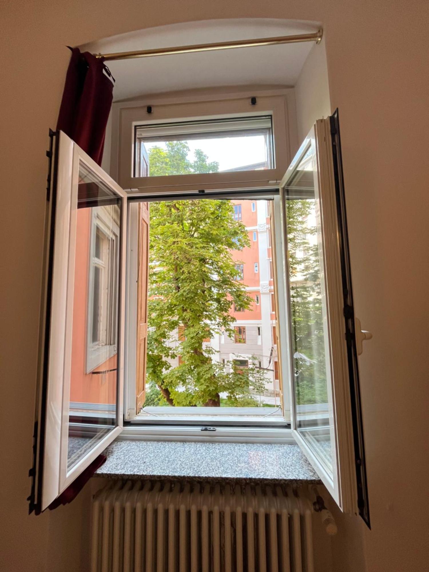 Casa Vacanze Desiderio Trieste Bagian luar foto