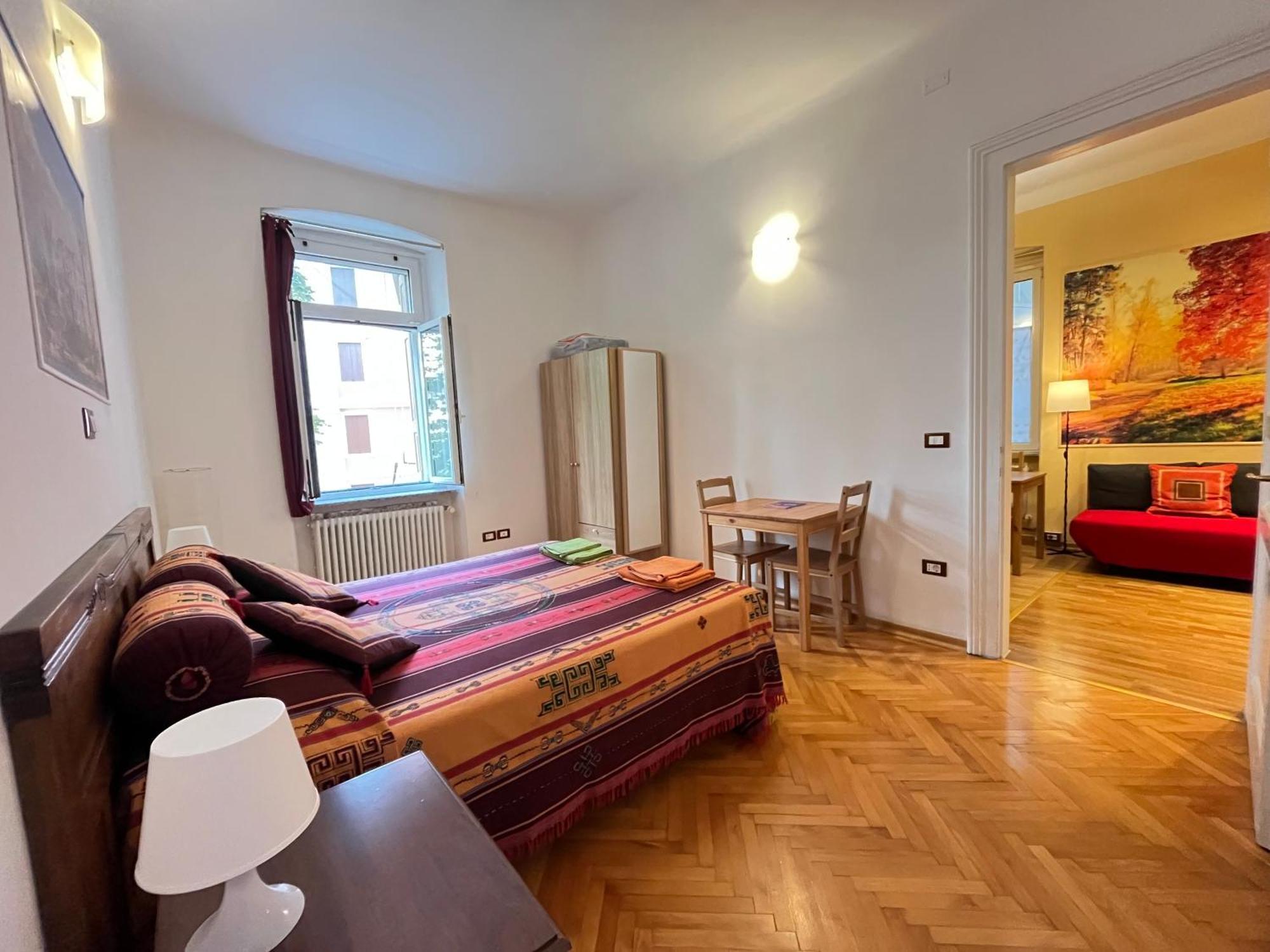 Casa Vacanze Desiderio Trieste Bagian luar foto